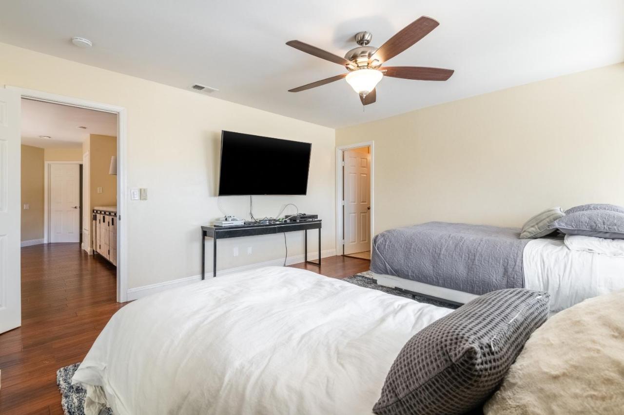 Holiday home Luxury House, Beach, Pool & Pet-friendly San Diego